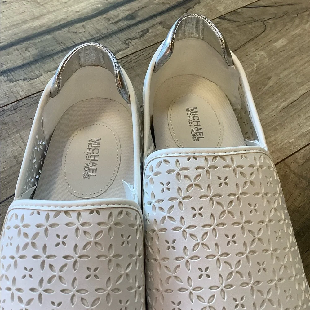 Michael Kors Womens Shoes Nappa Faux Leather Ophelia Slipon White 43S20PFPAL New - Picture 9 of 9